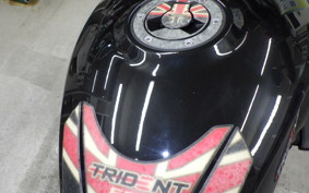 TRIUMPH TRIDENT 660 2021