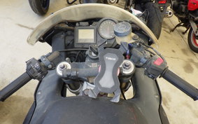HONDA CBR900RR 3