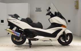 HONDA SILVER WING 400 GTA 2014 NF03