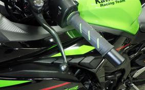 KAWASAKI ZX-25R ZX250E