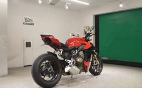 DUCATI STREETFIGHTER V4 S 2021