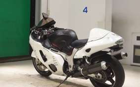 SUZUKI GSX-1300R HAYABUSA 2000