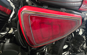 HARLEY XL883N 2016 LE2