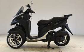 YAMAHA TRICITY 125 SE82J