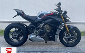 DUCATI ストリトファイタ-V4 2023 1F03A