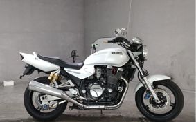 YAMAHA XJR1300 RP03J