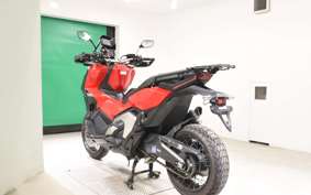 HONDA X-ADV 750 2022 RH10