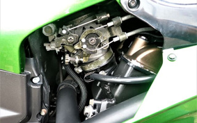 KAWASAKI ZX 1200 NINJA R 2002 ZXT20A