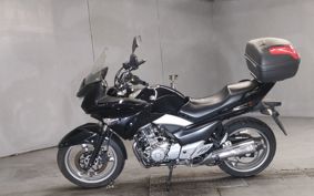 SUZUKI GSR250S GJ55D
