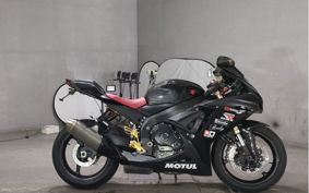 SUZUKI GSX-R750 C4111