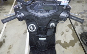 YAMAHA CYGNUS 125 XSR 3 SED8J