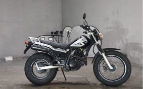 YAMAHA TW225 DG09J