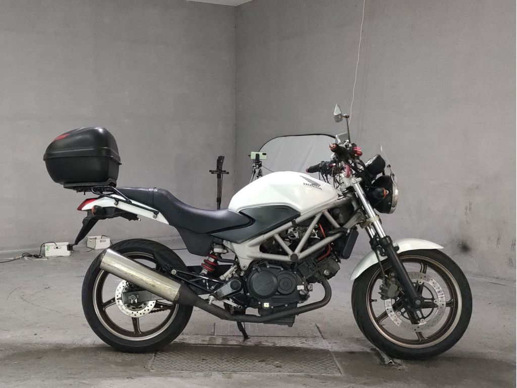 Фото Honda VTR 250 2017 с японского аукциона