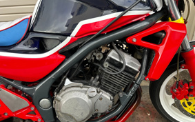 SUZUKI GSX250 ZR250C