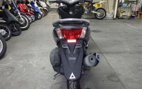 YAMAHA N-MAX SE86J