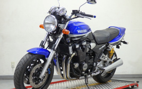 YAMAHA XJR1300 2002 RP03J