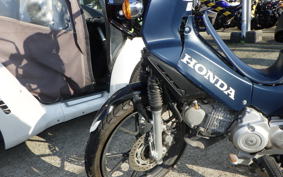HONDA ｸﾛｽｶﾌﾞ110-3 JA60