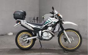 YAMAHA SEROW 250 DG17J