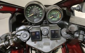 KAWASAKI GPZ400 ZX400C