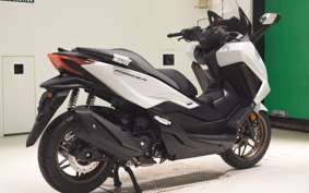 HONDA FORZA 250 MF17