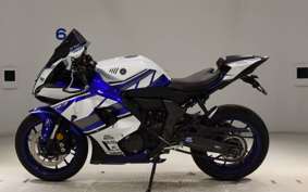 YAMAHA YZF-R7 2018 RM39J
