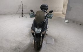 YAMAHA MAJESTY 125 SE27