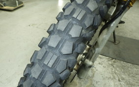 SUZUKI DJEBEL 200 (DR200SE) 2026 SH42A