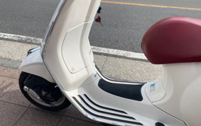VESPA PRIMA BEIGE RA125