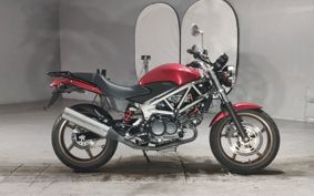 HONDA VTR 250 MC33