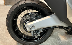 HONDA X-ADV 750 2025 RH21