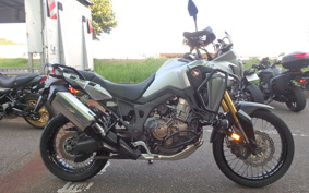 HONDA CRF1000L AFRICA TWIN 2017 SD04