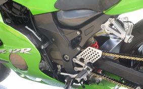 KAWASAKI ZX 1200 NINJA R 2004 ZXT20B