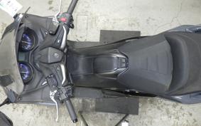 YAMAHA T-MAX 560 T 2021 SJ19J
