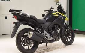 SUZUKI Vｽﾄﾛｰﾑ250 2025