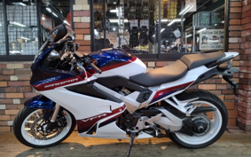 HONDA VFR800F 2022 RC79