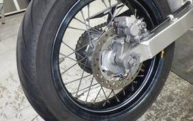 HONDA XR400 MOTARD 2009 ND08