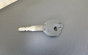 SUZUKI ADDRESS V100 CE13A