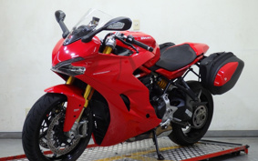 DUCATI SUPER SPORT S 2017 VA01