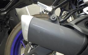 YAMAHA YZF-R25 A 2003 RG74J