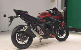 SUZUKI GSX250R