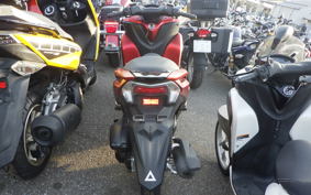 YAMAHA TRICITY 125 SE82J
