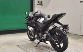 YAMAHA YZF-R125