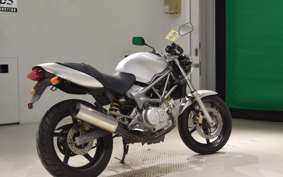 HONDA VTR 250 MC33