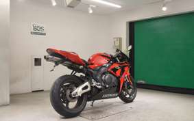 HONDA CBR1000RR 2006 SC57