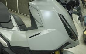 HONDA X-ADV 750 2026 RH21