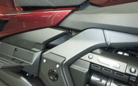 HONDA GL 1800 GOLD WING TOUR DCT 2025 SC79