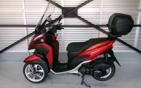 YAMAHA TRICITY 125 SE82J