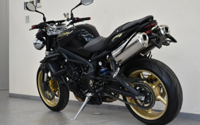 TRIUMPH STREET TRIPLE R 2010 TMD416