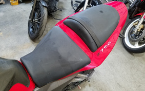 KAWASAKI Z750 2004 ZR750J