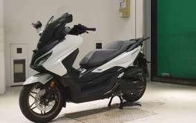 HONDA FORZA 250 MF17